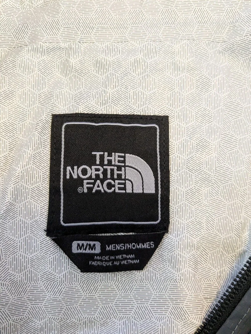 The North Face Size M Windbreaker Jacket